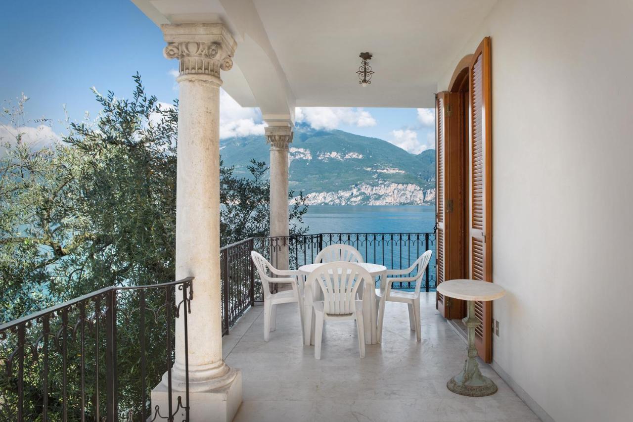 Villa Francesca-Grande Appartamento In Riva Al Lago Brenzone sul Garda Ngoại thất bức ảnh