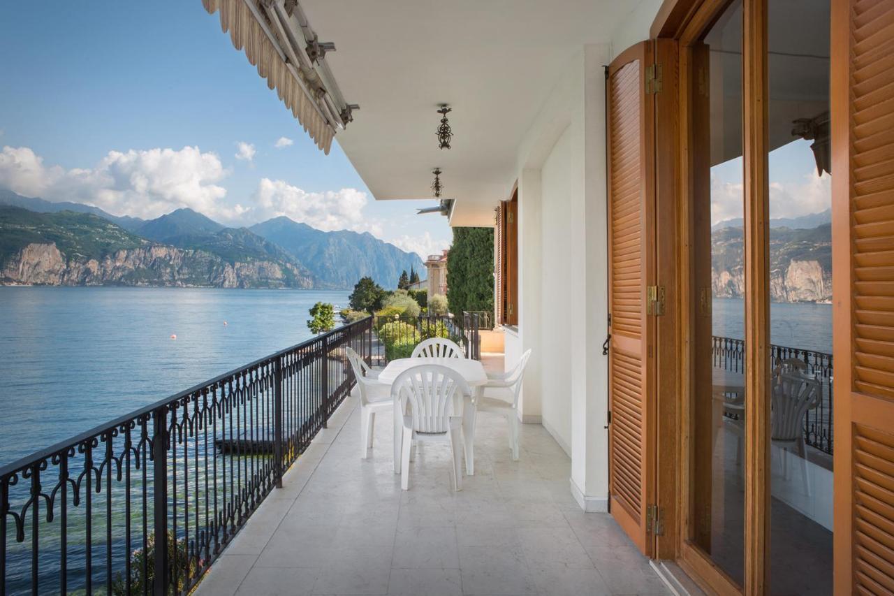 Villa Francesca-Grande Appartamento In Riva Al Lago Brenzone sul Garda Ngoại thất bức ảnh